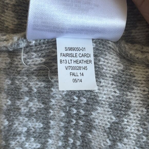 Gap Womens Fair Isle Cardigan Sweater Size Large V Neck Christmas Holiday Hygge - Picture 12 of 12